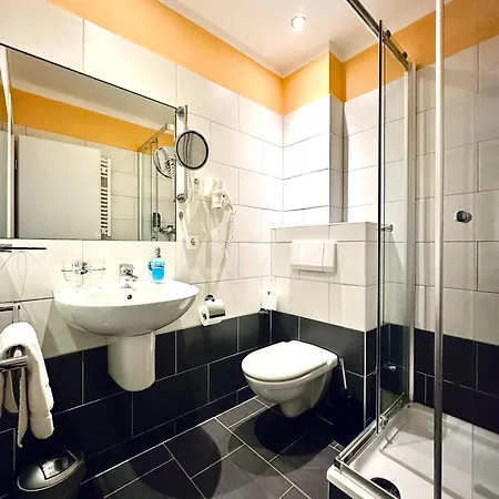 Brinckmansdorf 3*